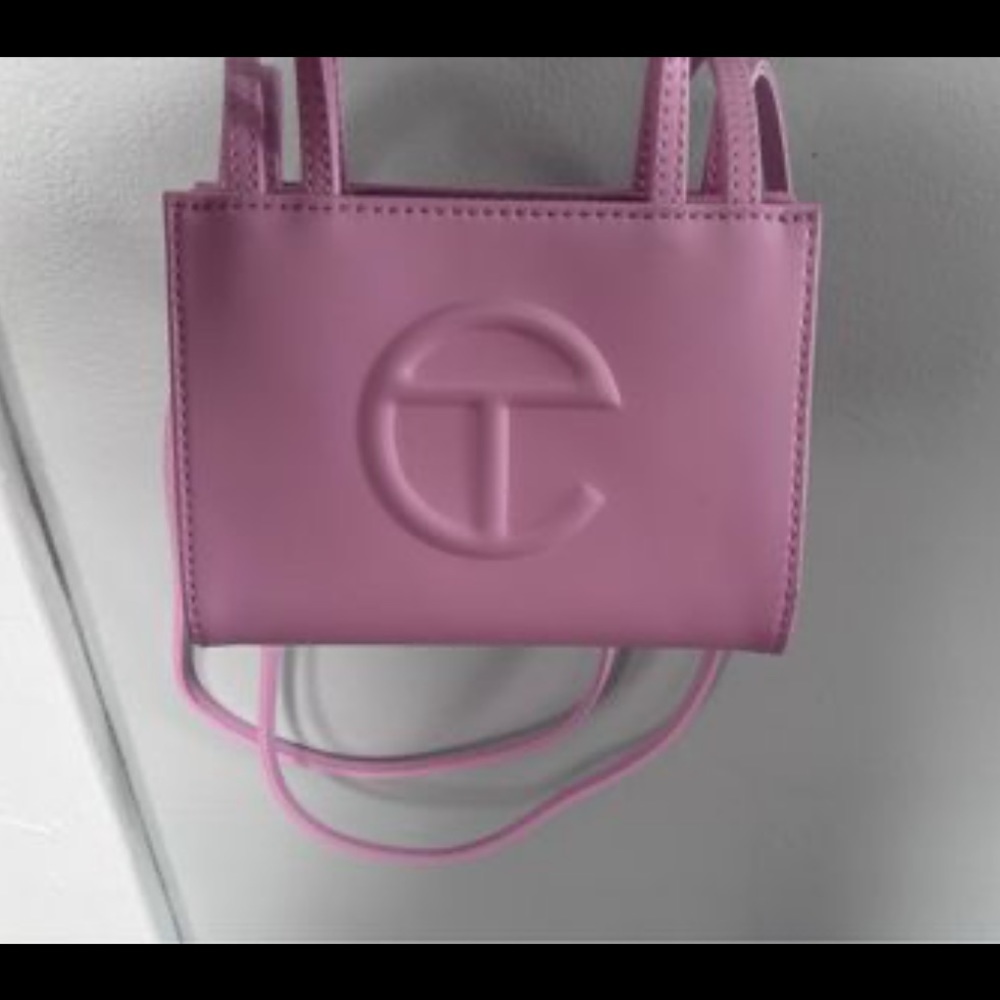 Bubble gum pink telfar size small